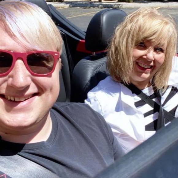 Meet your Posher, Dianne - Picture 1 of 1